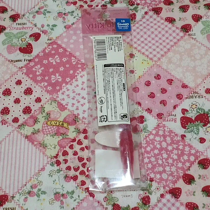 [BUNJANG] Hello Kitty Strawberry Classic Strap Ballpoint Pen / 헬로키티 딸기 고전 스트랩 볼펜