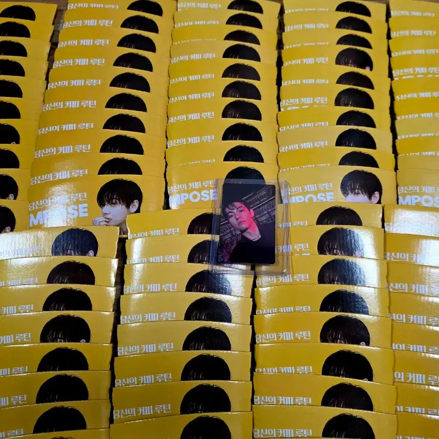[BUNJANG] BTS V Compose Coffee Arirang Photocard Bundle Set / BTS V 방탄 뷔 컴포즈 컵홀더 88개 아리랑 포카 일괄