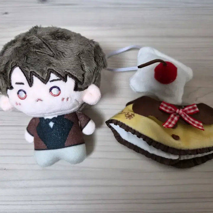 [BUNJANG] Love and Deep Space Houju Plush Doll (Unsealed) / 러브앤딥스페이스 럽딥 비공식 하우주 인형 비공굿 누이