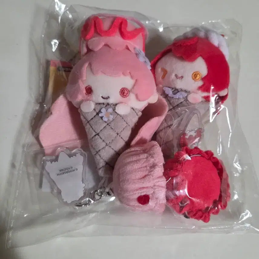 [BUNJANG] Arknights Remnant Egrerious Exusiai Ice Cream Plush Keychain / 명일방주 명방 르무엔 이격 신약 엑시아 아이스크림 플러쉬 인형 키링 판매