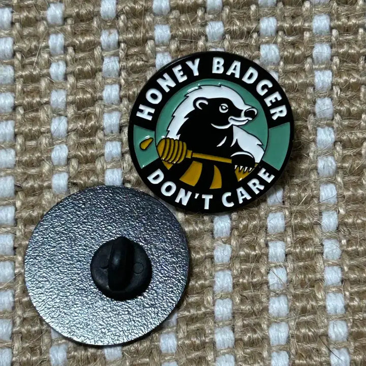 [BUNJANG] Honey Badger Enamel Pin Bundle / 벌꿀오소리 뱃지 새상품 꿀오소리 일괄