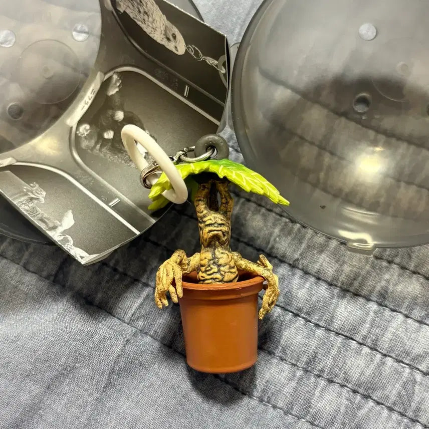 [BUNJANG] Harry Potter Fantastic Beasts Mandrake Figurine / 해리포터 신비한동물사전 맨드레이크 메지루시