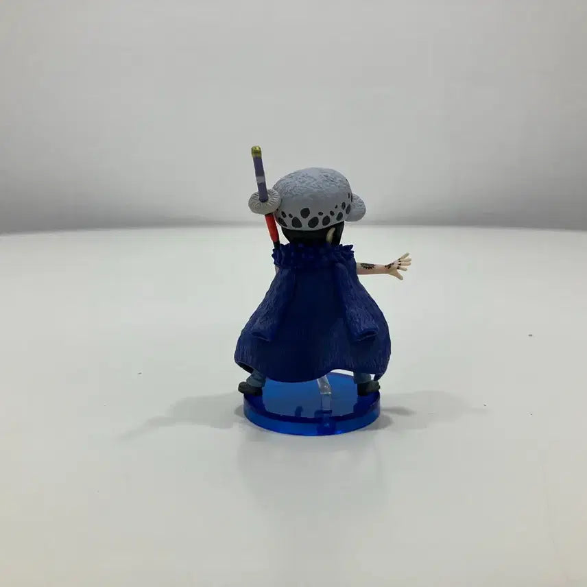 [BUNJANG] One Piece Trafalgar Law Figure (Unsealed) / [개봉] 원피스 월콜 여자 로우 피규어