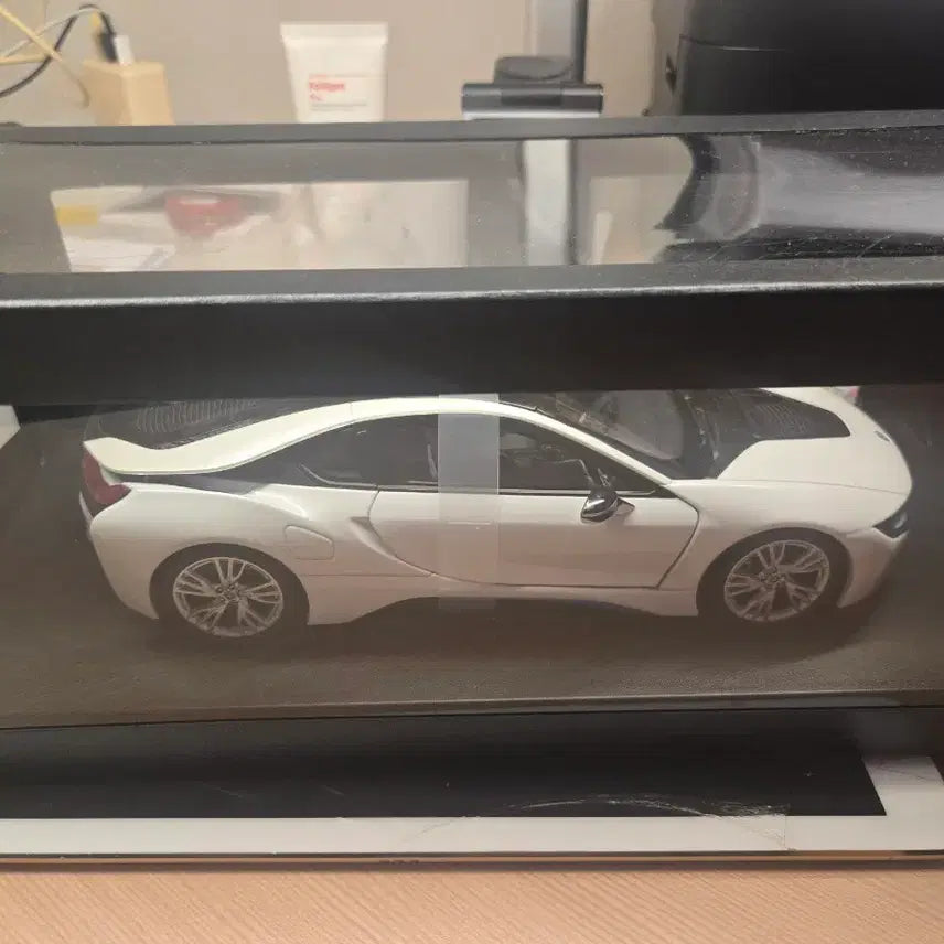 [BUNJANG] 1:18 Paragon BMW i8 Diecast Model / 1:18 파라곤 BMW I8 다이캐스트