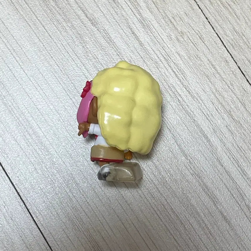 [BUNJANG] Crayon Shin-chan Gyaru Gacha Figure / 짱구 갸루 가챠