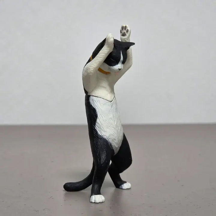 [BUNJANG] Bandai Demon Slayer Cat Gacha Figure / 반다이 칼날을 막는 고양이 피규어 가챠