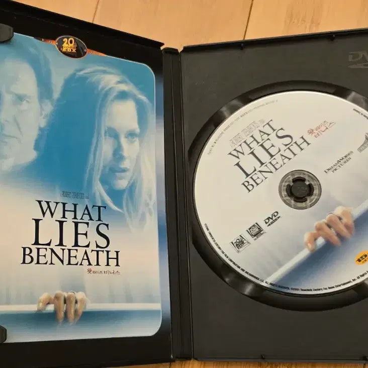 [BUNJANG] What Lies Beneath Domestic Release DVD / 왓 라이즈 비니스 (What Lies Beneath)  국내 정발 DVD