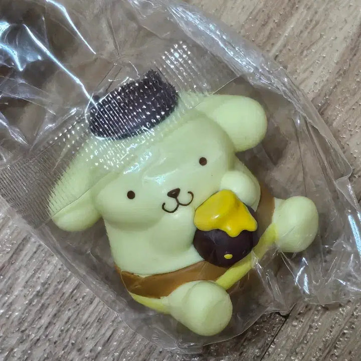 [BUNJANG] Sanrio Pompompurin Honey Bee Gacha Figure / 산리오 폼폼푸린 꿀벌 피규어 가챠