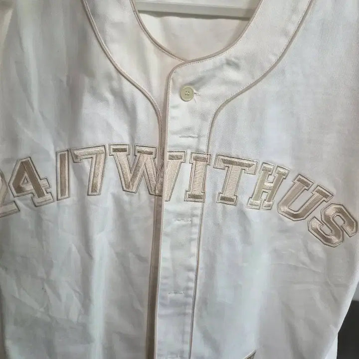 [BUNJANG] TWS Concert Merchandise T-shirt / 투어스 굿즈