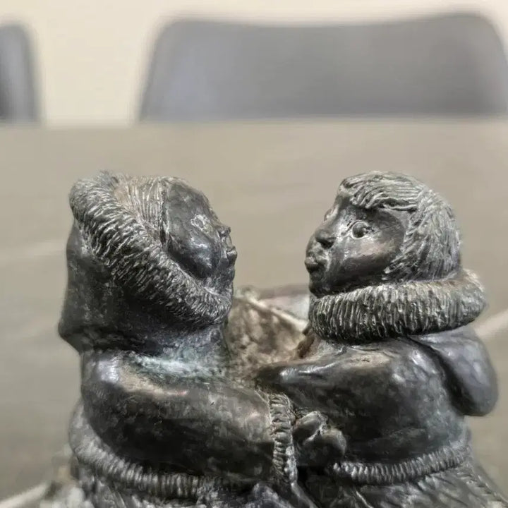 [BUNJANG] A. Wolf Original Handmade Inuit Couple Kayak Sculpture / 캐나다 A. WOLF ORIGINAL 핸드메이드 이누이트 조각상