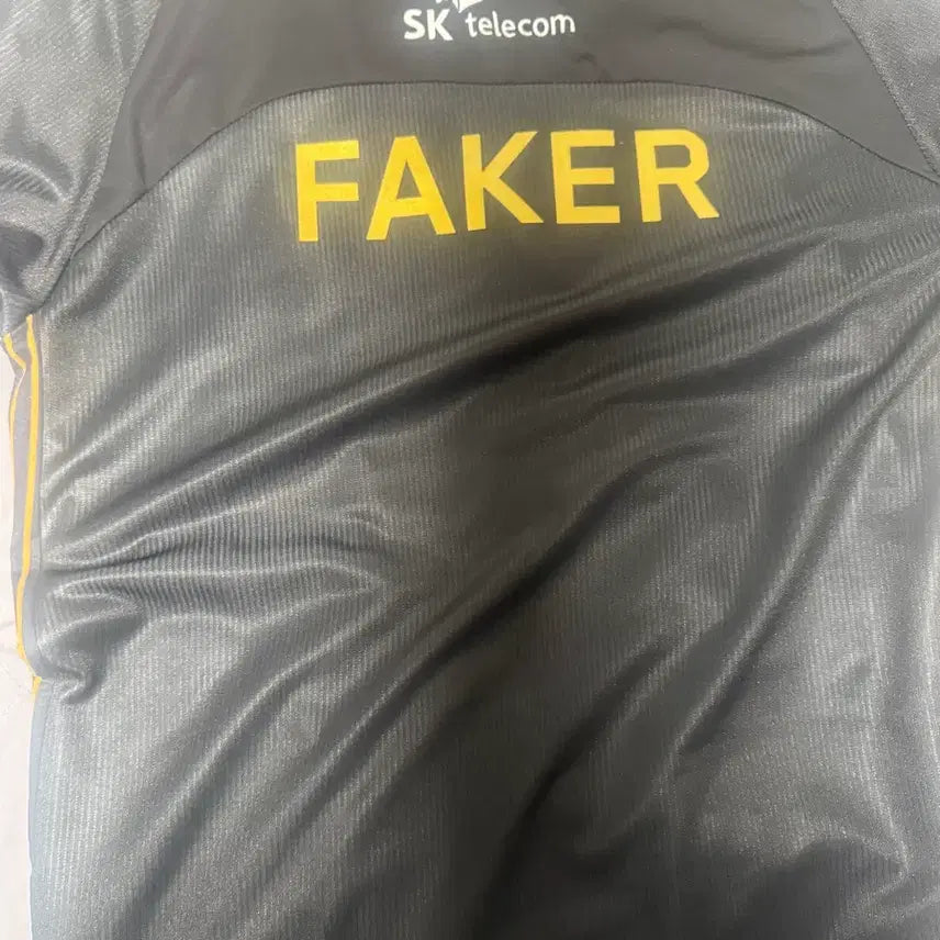 [BUNJANG] T1 Faker 2025 Worlds Uniform Jersey / 2025 롤드컵 T1페이커 유니폼. 팔아요 L사이즈