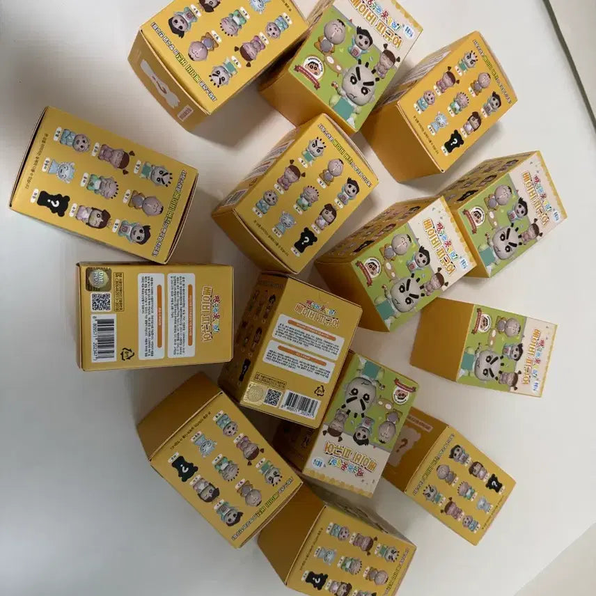 [BUNJANG] Crayon Shin-chan Baby Figures Set (12 Pieces) / (새상품) 짱구 베이비 피규어 12개