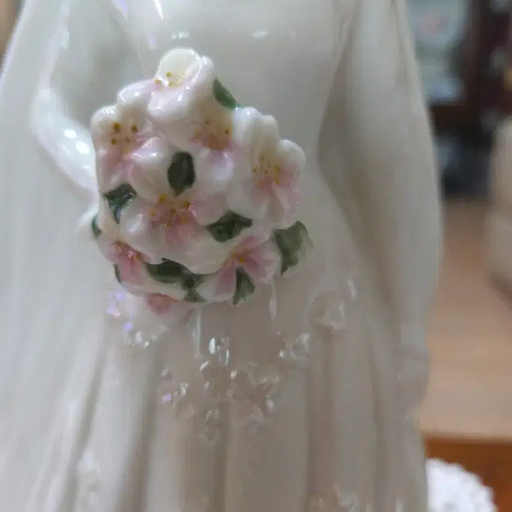 [BUNJANG] Royal Worcester Bride Figurine Wedding Dress / 영국왕실신부 피규어 웨딩드레스