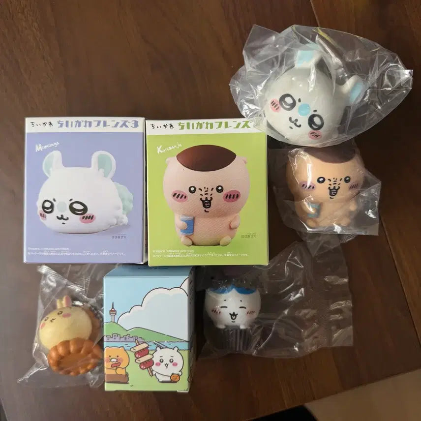[BUNJANG] Chiikawa Friends Figure Set (4 Types) / 치이카와 프렌즈 피규어 4종 세트