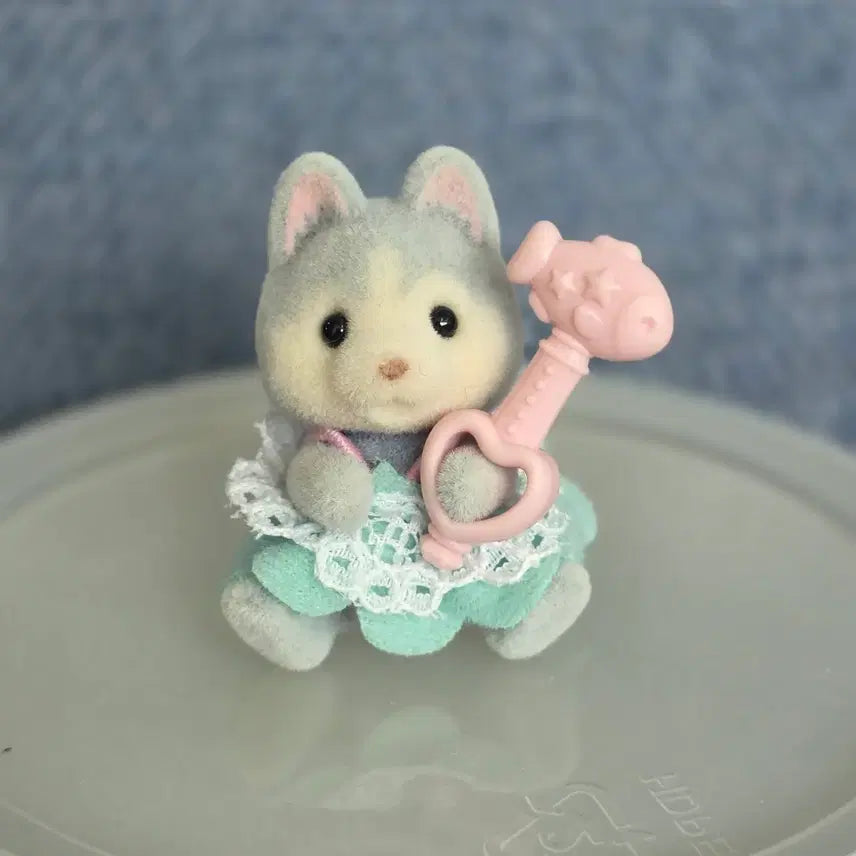 [BUNJANG] Sylvanian Families Blind Pack Husky Baby Figure / 실바니안 블라인드팩 허스키 아기