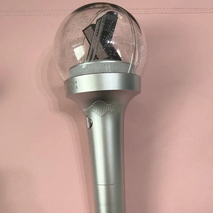 [BUNJANG] Xdinary Heroes Official Lightstick / 엑스디너리히어로즈 엑디즈 응원봉 플랫봉 양도 판매