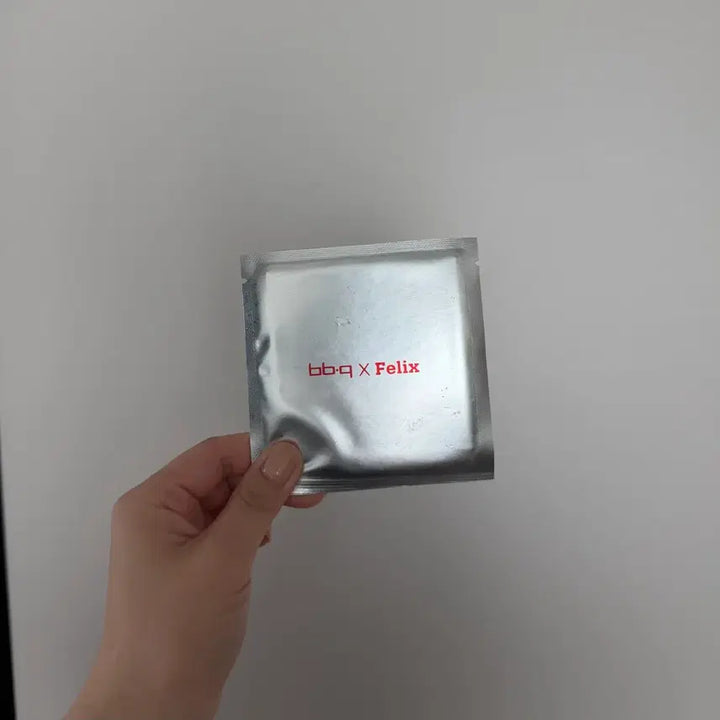 [BUNJANG] Stray Kids Felix BBQ Lucky Draw Photocard Holder (Sealed) / BBQ 필릭스 굿즈 럭키드로우 미개봉 새상품