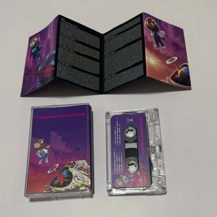 [BUNJANG] Kanye West Graduation Cassette Tape (Sealed) / 카니예 웨스트 3집 Graduation 카세트 테이프