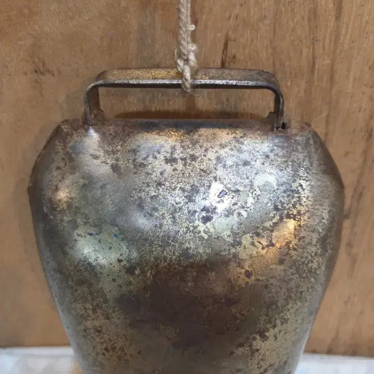 [BUNJANG] Antique Camel Bell / 오랜세월의 낙타 왕방울