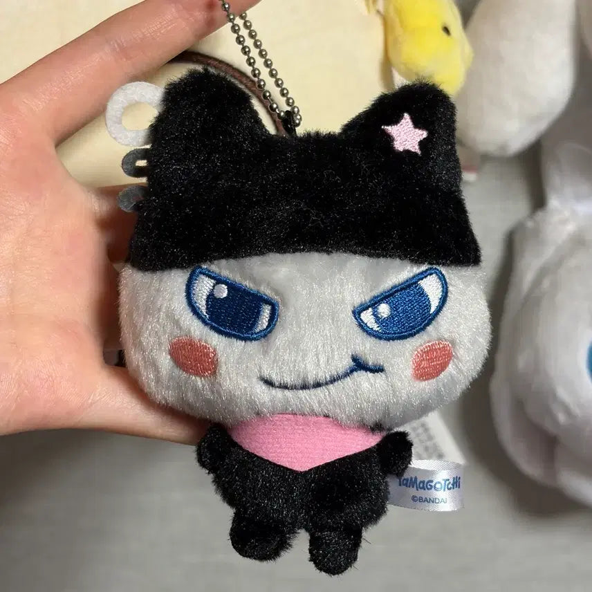 [BUNJANG] Bandai Tamagotchi Kuromametchi Plush Keychain / [반다이 정품] 다마고치 쿠로마메치 봉제 인형 키링