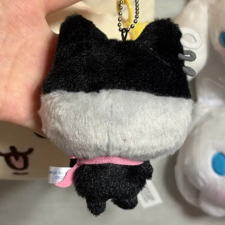 [BUNJANG] Bandai Tamagotchi Kuromametchi Plush Keychain / [반다이 정품] 다마고치 쿠로마메치 봉제 인형 키링