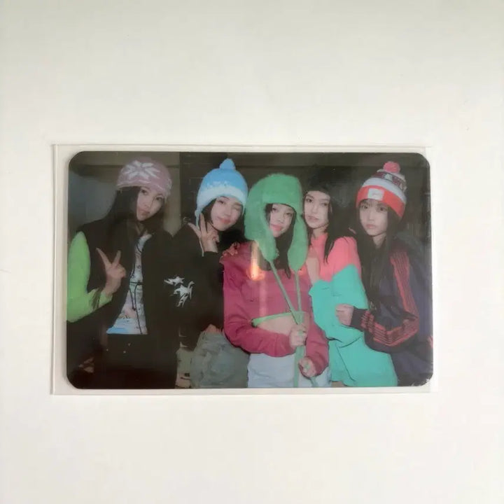 [BUNJANG] NewJeans OMG Aladdin Lucky Draw Photocard Set / 뉴진스 오엠지 omg 알라딘 단체특전