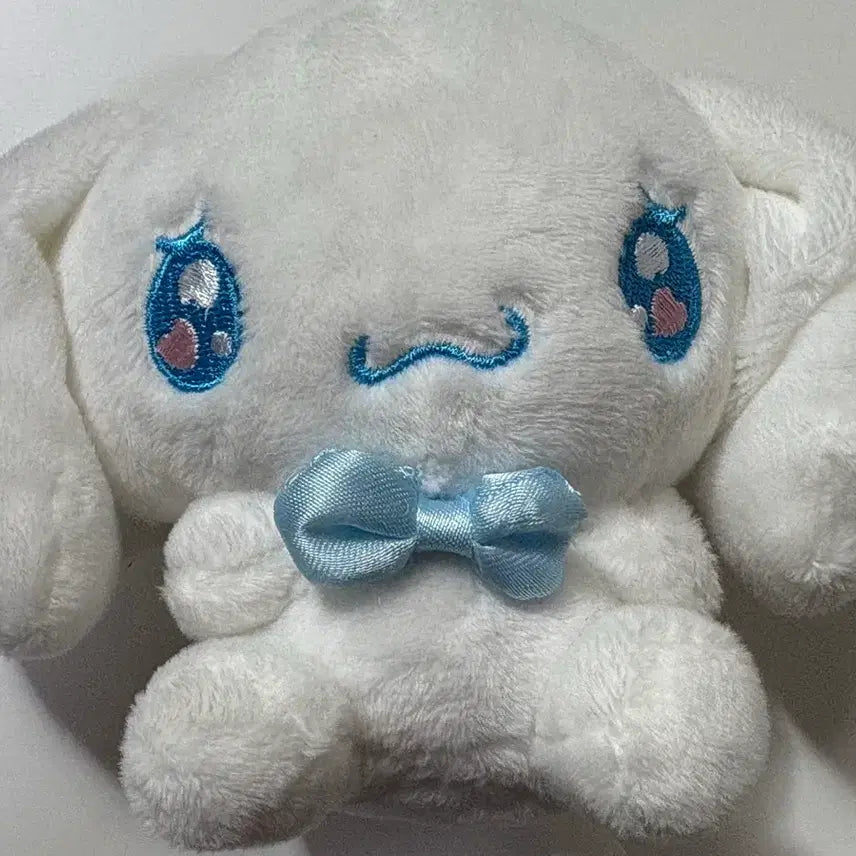 [BUNJANG] Sanrio Cinnamoroll Moekyun Mascot Keychain / 산리오 시나모롤 모에큥 마스코트 키링