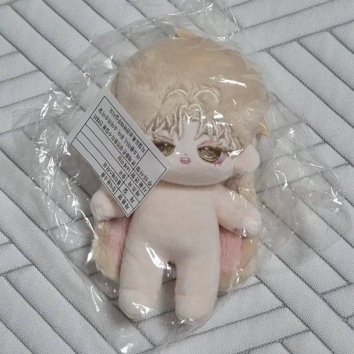 [BUNJANG] Seon Ahyeon 10cm Plush Doll / 원가이하+덤) 봄결아현 데못죽 데뷔못하면죽는병걸림 선아현 10cm 솜인형 솜깅 10깅