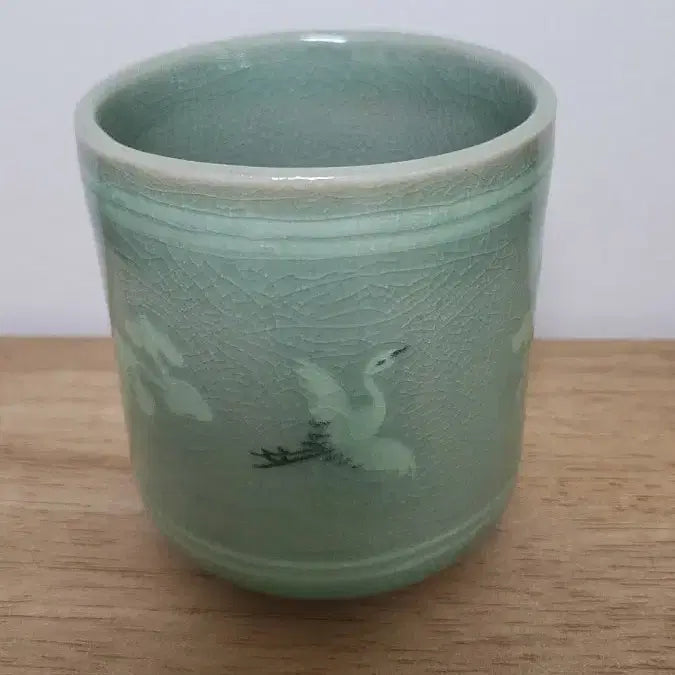 [BUNJANG] Doam Ji Soon-tak Celadon Scholar Cup with Cloud and Crane Motif / 도암 지순탁선생 운학문 청자잔