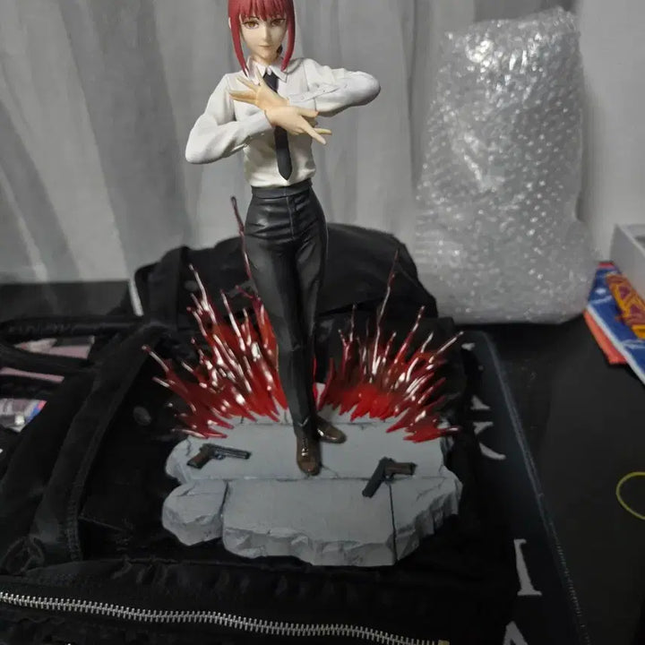 [BUNJANG] Chainsaw Man Makima 1/7 Scale Figure (F:Nex) Unsealed / 마키마 페넥스 (f:nex) 개봉품 팝니다