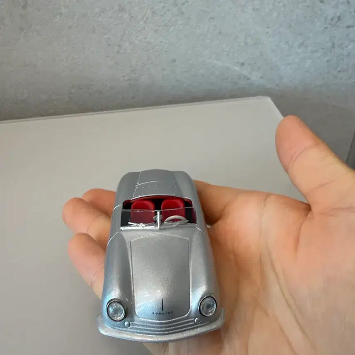 [BUNJANG] Porsche 356 No.1 Roadster 1948 Diecast Model 1:43 by THAVIS / 포르쉐 356 No.1 로드스터 1948 다이캐스트 1:43 THAVIS