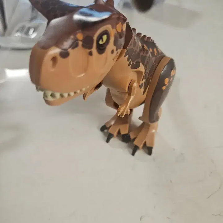[BUNJANG] Lego Jurassic World Carnotaurus Dinosaur Figure / 레고 쥬라기월드 공룡 피규어