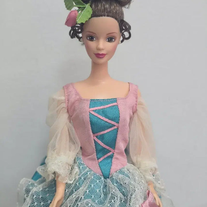 [BUNJANG] Mattel Hallmark Fair Valentine Barbie Collector Doll / 페어 발렌타인 바비 인형
