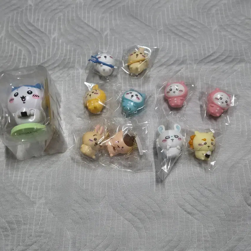 [BUNJANG] Chiikawa Hachi Lunchtime Q Version Keychain Bundle Set / 먼작귀 치이카와 하치 런치타임 Q버전 키링 일괄