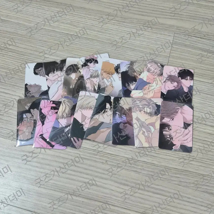 [BUNJANG] Le Bon Salon de Le Bon Beverage &amp; Goods POB Photocard 8 Types Complete Set / 레봄 살롱 드 르봉 한국 음료 &amp; 굿즈 특전 포카 8종 드볼 세트