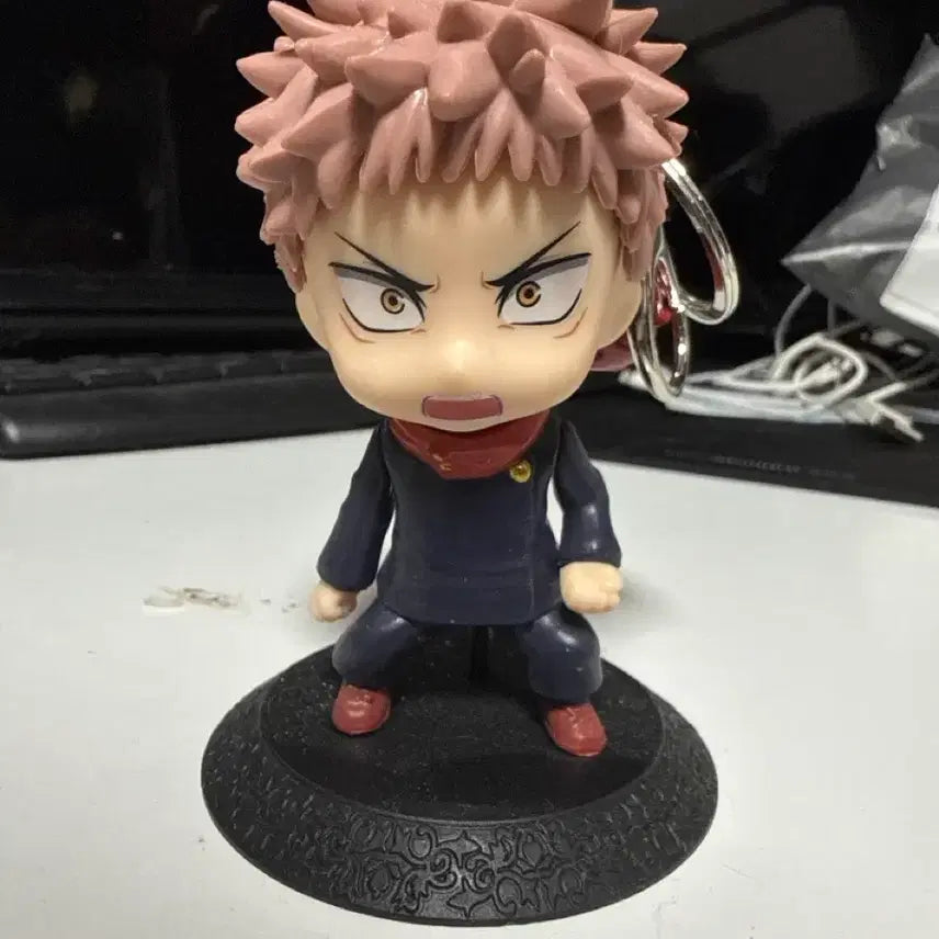 [BUNJANG] Jujutsu Kaisen Yuji Itadori Figure Keychain / 주술회전 이타도리 유지 피규어 키링