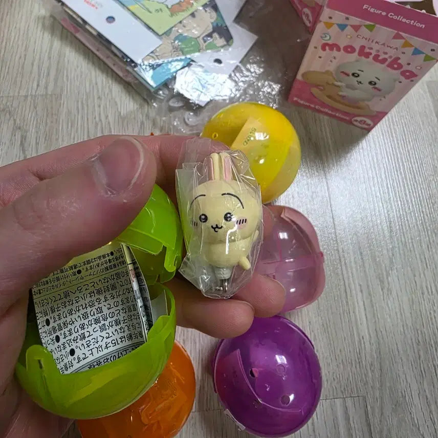 [BUNJANG] Cheikawa Dangling Gacha Usagi Figure / [번개최저가] 치이카와 대롱대롱 가챠 우사기 팝니다.