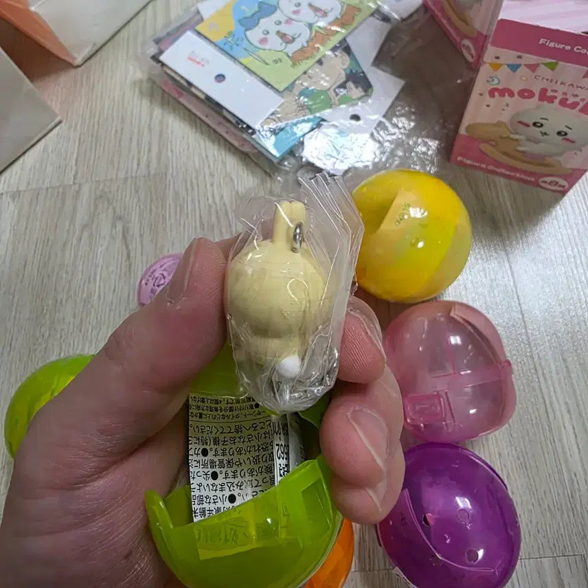 [BUNJANG] Cheikawa Dangling Gacha Usagi Figure / [번개최저가] 치이카와 대롱대롱 가챠 우사기 팝니다.