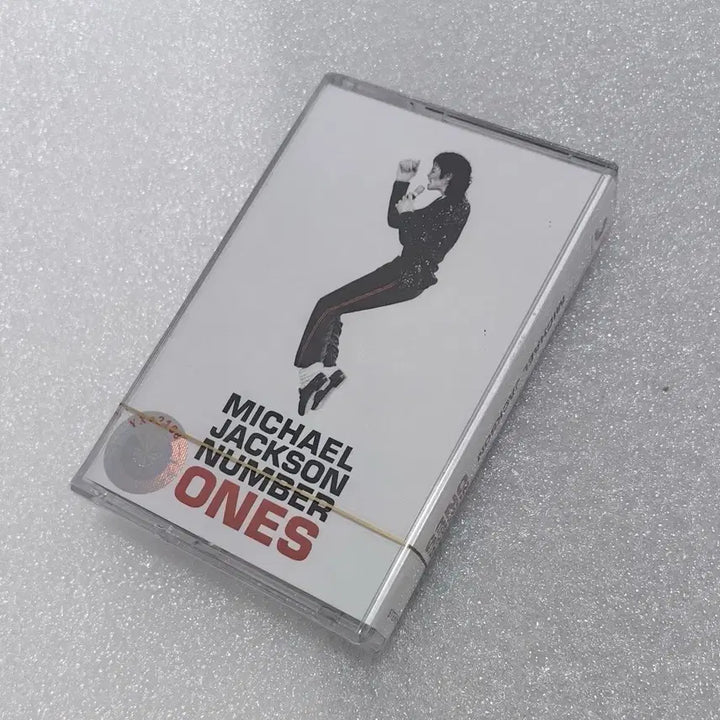 [BUNJANG] Michael Jackson NUMBER ONES Cassette Tape (Sealed) / 마이클 잭슨 NUMBER ONES 카세트 테이프
