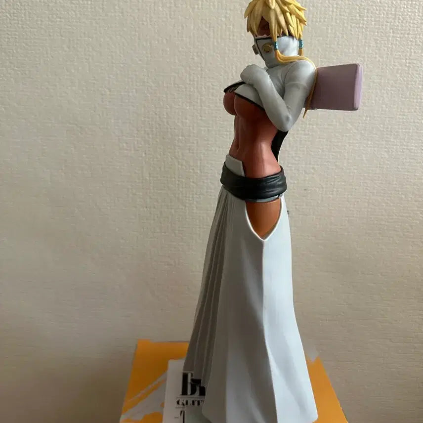 [BUNJANG] Bleach Glitter &amp; Glamours Tier Harribel Figure / 블리치 GLITTER&amp;GLAMOURS 티아 하리벨 피규어