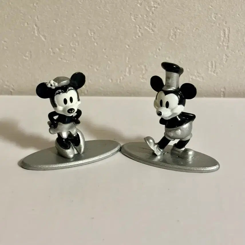 [BUNJANG] Mickey &amp; Minnie Metal Figure Set / 미키 미니 메탈 피규어