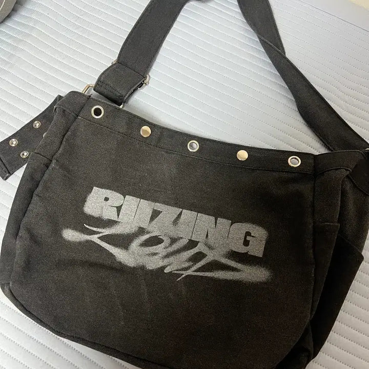 [BUNJANG] RIIZE RIIZING LOUD Japan Concert Shoulder Bag / 라이즈 RIIZING LOUD 일본 콘서트 숄더백 굿즈