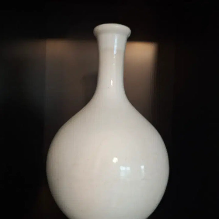 [BUNJANG] Joseon White Porcelain Vase / 조선 백자주병