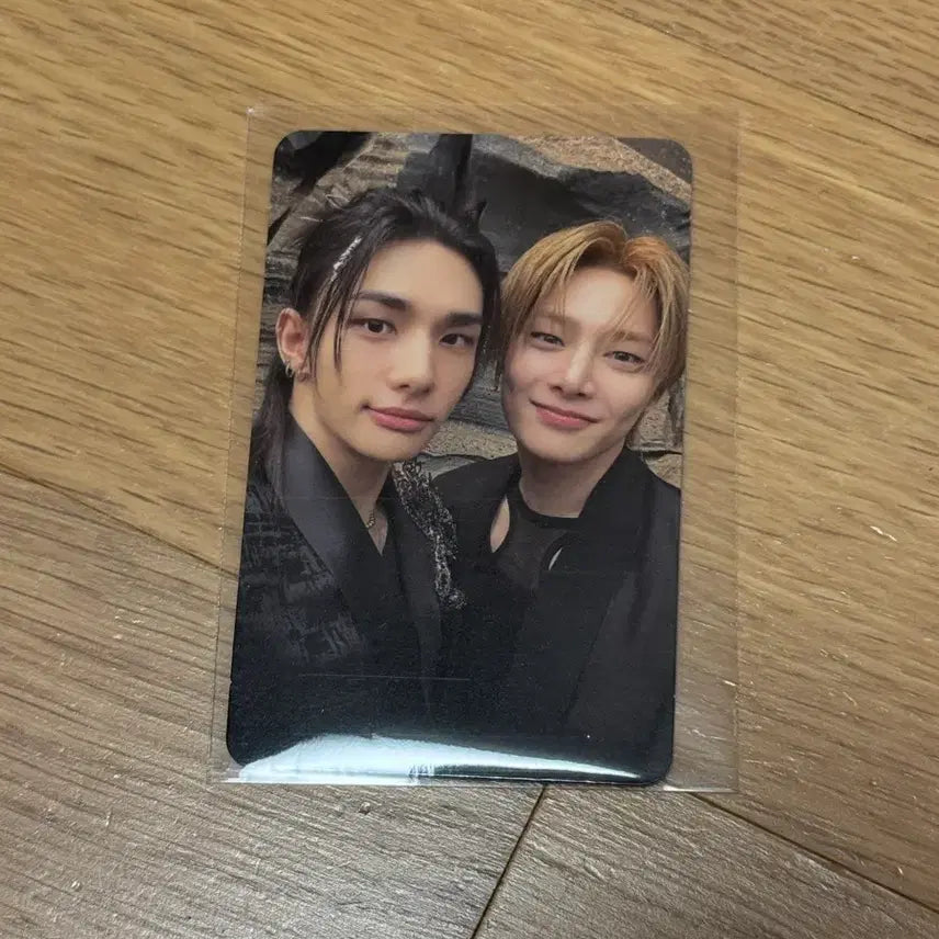 [BUNJANG] Stray Kids This&amp;That Unit Photocard Hyunjin I.N Jeongin / Straykids 스트레이키즈 스키즈 디스앤댓 유닛 포카 현진 아이엔 정인 this&amp;that unit pc hyunjin in jeongin