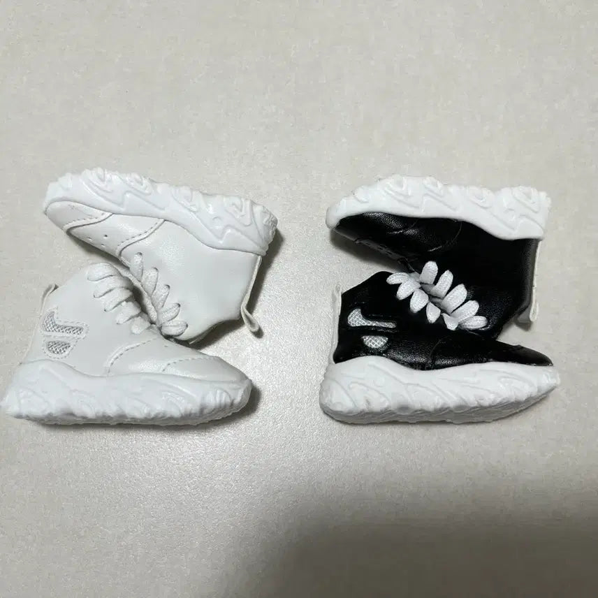 [BUNJANG] MSD Ball-Jointed Doll White Sneakers / 구체관절인형 msd 운동화 화이트색상