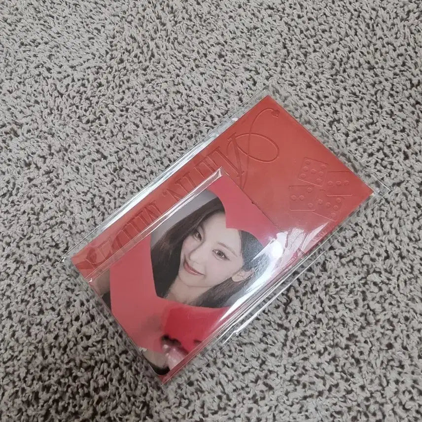 [BUNJANG] ITZY Fan Meeting Photocard Set (Sealed) / ITZY 팬미팅 포카 5장 (미개봉) 1일차
