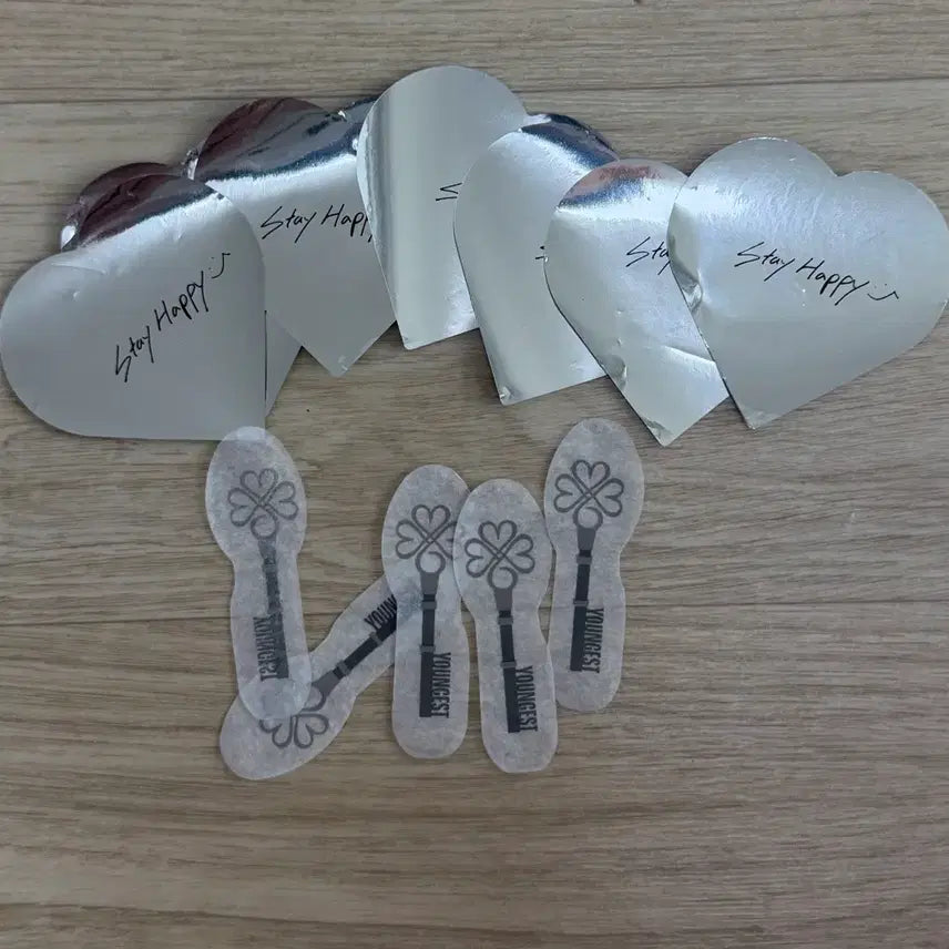 [BUNJANG] Young K Confetti Heart 7 + Key 5 Set / 영케이 컨페티 하트7 + 열쇠5입니다