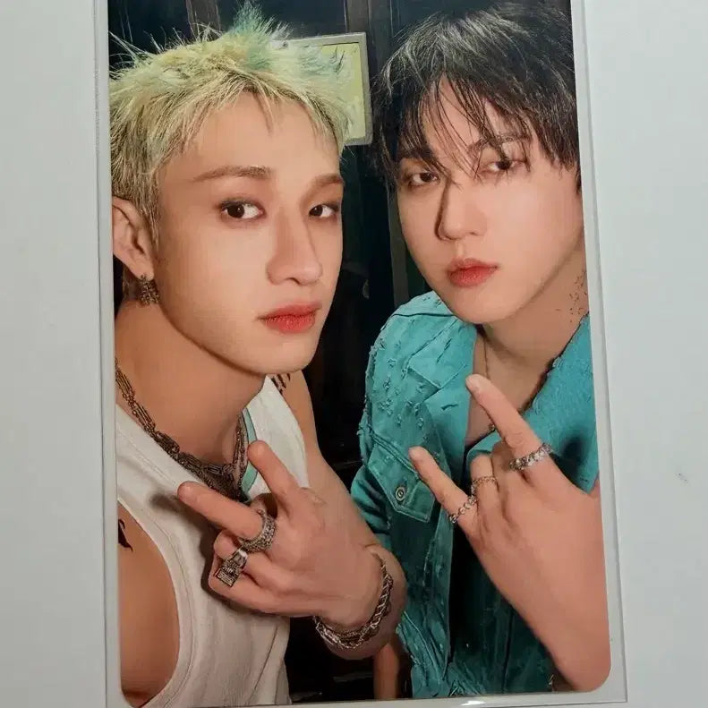 [BUNJANG] Stray Kids Bang Chan Changbin This &amp; That Pop-Up Store Mesh Long Sleeve Unit Photocard / 스트레이 키즈 방찬 창빈 디스앤댓 팝업스토어 메쉬롱슬리브 유닛포카