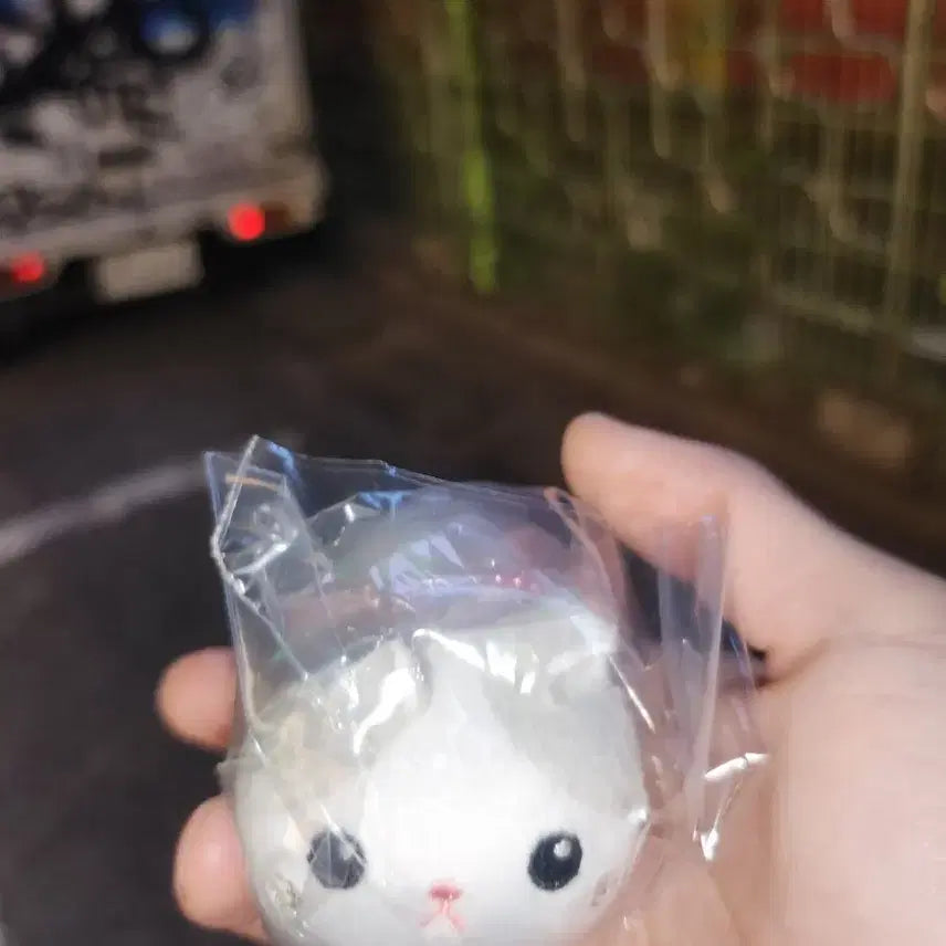 [BUNJANG] Cat Poop Doll Gacha Toy / 고양이 똥인형 가챠