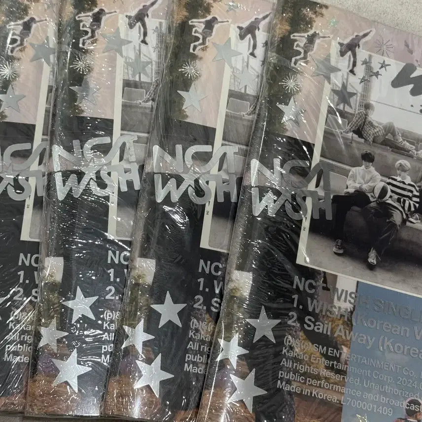 [BUNJANG] NCT WISH Debut Album WISH Photobook Sealed / 엔시티 위시 데뷔앨범 WISH 포토북 미개봉